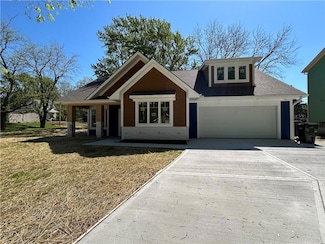 920 N 14th St, Leavenworth, KS 66048