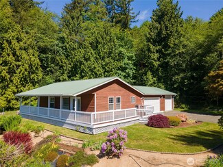 707 N 3rd St, Elma, WA 98541