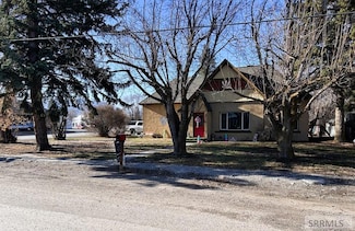 407 Lena St, Salmon, ID 83467