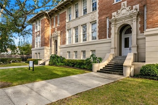 800 N Rendon Unit 203, New Orleans, LA 70119