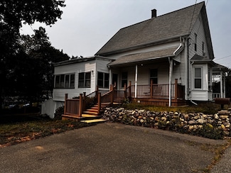 60 Bonney St, Brockton, MA 02302