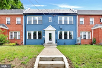4019 9th St NE Unit 3, Washington, DC 20017
