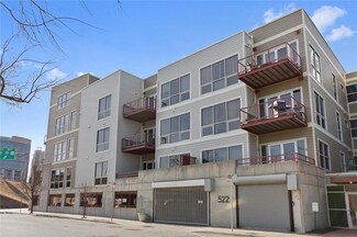 522 Locust Ln Unit 306, Kansas City, MO 64106