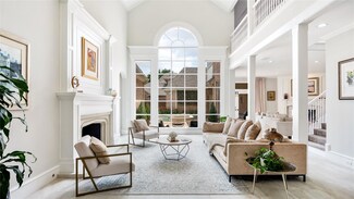 5024 Hummingbird Ln, Plano, TX 75093