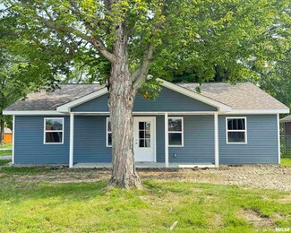 1609 W Chestnut St, Marion, IL 62959