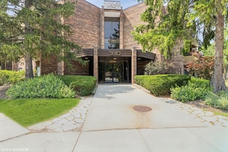 3110 Pheasant Creek Dr Unit A, Northbrook, IL 60062