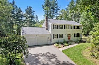 539 Fiske St, Holliston, MA 01746