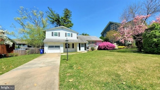 6405 Middleburg Ln, Bethesda, MD 20817