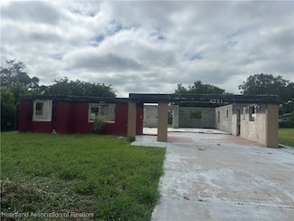 4721 Coco Palm Dr, Sebring, FL 33870