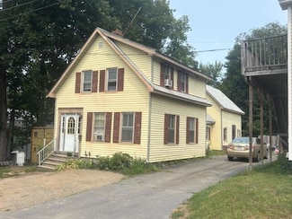 31 Greenlief St, Augusta, ME 04330