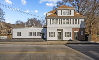 700 Main St, West Warwick, RI 02893