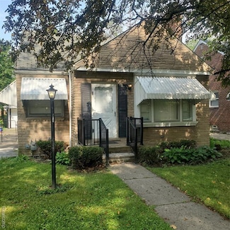 18681 Blackmoor St, Detroit, MI 48234
