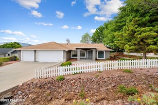 1242 N Oxbow Dr, Dewey, AZ 86327