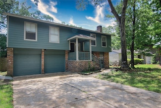 3202 Birch Creek Dr, Kingwood, TX 77339