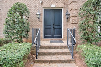 3012 Sharon View Rd, Charlotte, NC 28210