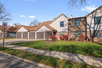 876 Stradford Cir Unit A1, Buffalo Grove, IL 60089