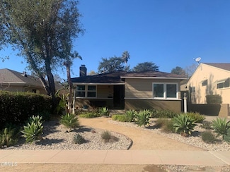1523 N Grand Oaks Ave, Pasadena, CA 91104