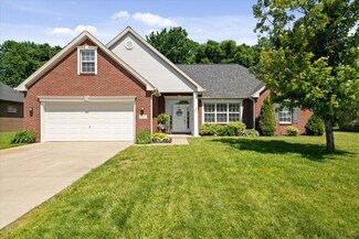 4570 Lincoln Pointe Dr, Newburgh, IN 47630