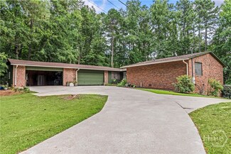 844 Sherwood Dr, Elberton, GA 30635