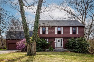 30 Maplecrest Dr, Southborough, MA 01772