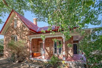 1023 2nd St SW, Albuquerque, NM 87102