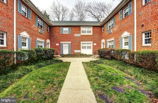 19 Post Office Ave Unit 201, Laurel, MD 20707