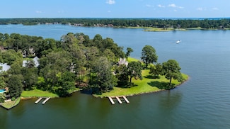 5 Strawberry Ln, Montgomery, TX 77356