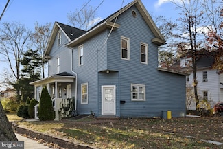 227 W Graisbury Ave, Audubon, NJ 08106