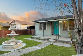 2214 W Laurel, San Antonio, TX 78201