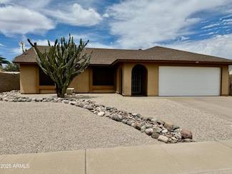 4126 W Saint John Rd, Glendale, AZ 85308