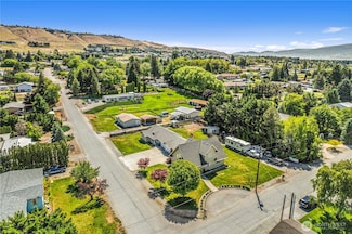 2509 NW Boston Ave, East Wenatchee, WA 98802