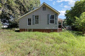 502 Blackburn St, Mayodan, NC 27027
