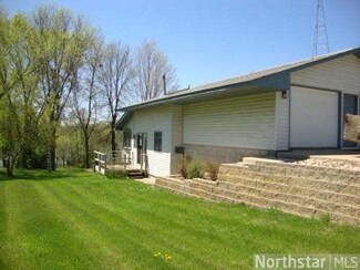 22083 582nd Ave, Litchfield, MN 55355