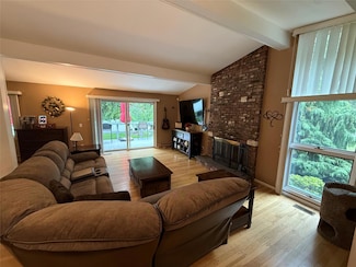 455 Miller Place Rd, Miller Place, NY 11764