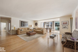 112 W 56th St Unit 30S, New York, NY 10019