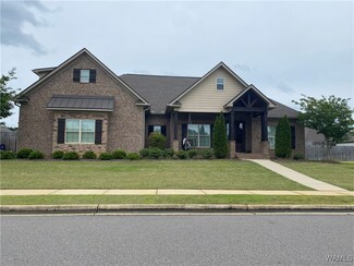 13871 Glenview Dr, Northport, AL 35475