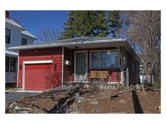 114 Rossiter Rd, Rochester, NY 14620