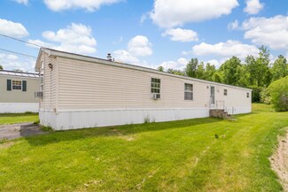 499 Augusta Rd Unit 37, Winslow, ME 04901