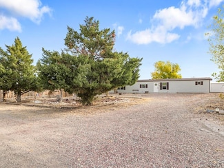 992 S Saki Dr, Pueblo, CO 81007
