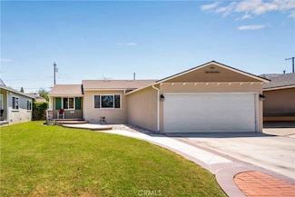4138 Hackett Ave, Lakewood, CA 90713