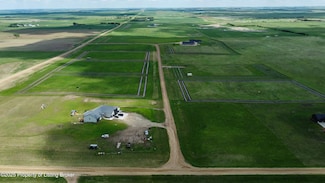 0 41 C St SW, Dickinson, ND 58601