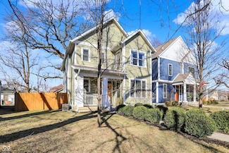 1422 Carrollton Ave, Indianapolis, IN 46202