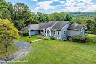 9 Cooper Lake Rd, Bearsville, NY 12409