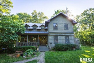 15276 New Salem Bluff Rd, Petersburg, IL 62675