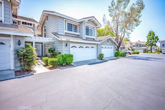 13512 Pecan Ln Unit 73, Tustin, CA 92782