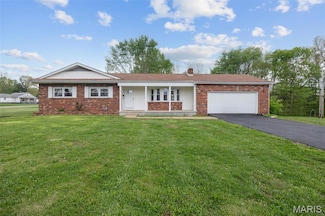 104 Church Ln, Potosi, MO 63664