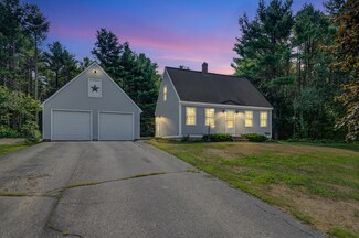 27 Valley View Rd, Windham, ME 04062