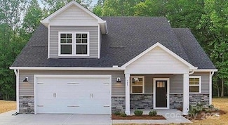 908 Westminster Dr, Statesville, NC 28677