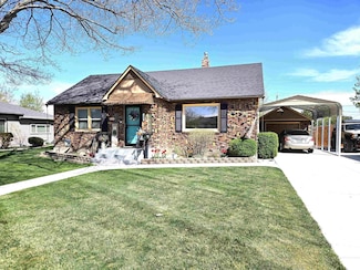704 S Pine St, Nampa, ID 83686
