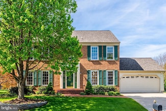 3113 Kinross Cir, Herndon, VA 20171